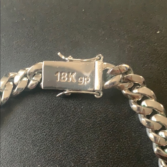 18inch Diamond chain and bracelet - Picture 4 of 4